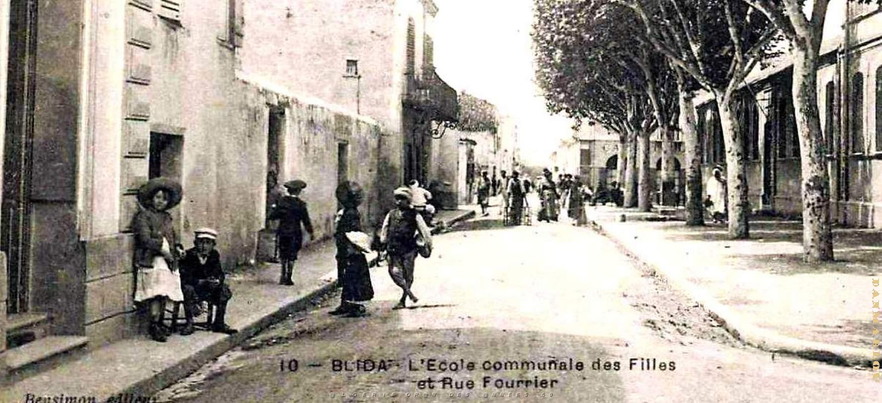 2734- Blida - Ecole Communale et Rue Fournier2.jpg